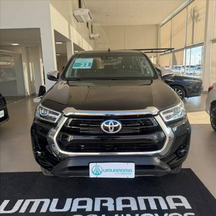 TOYOTA HILUX 2.8 D-4D TURBO DIESEL CD SRX 4X4 AUTOMÁTICO TOYOTA HILUX 2.8 D-4D TURBO DIESEL CD SRX 4X4 AUTOMÁTICO